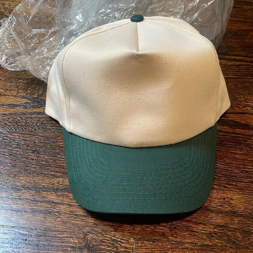 Brand new never used in packaging baseball hats / caps bulk 15 hats